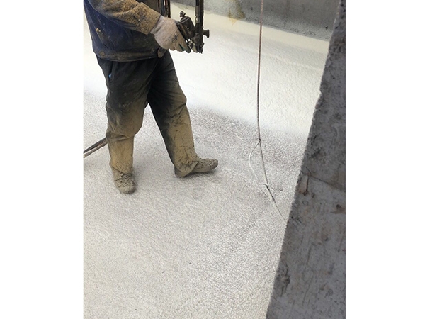聚氨酯屋顶保温